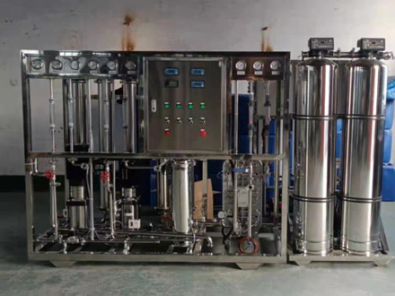 一體化超濾凈水設備活性炭過濾器更換濾料周期